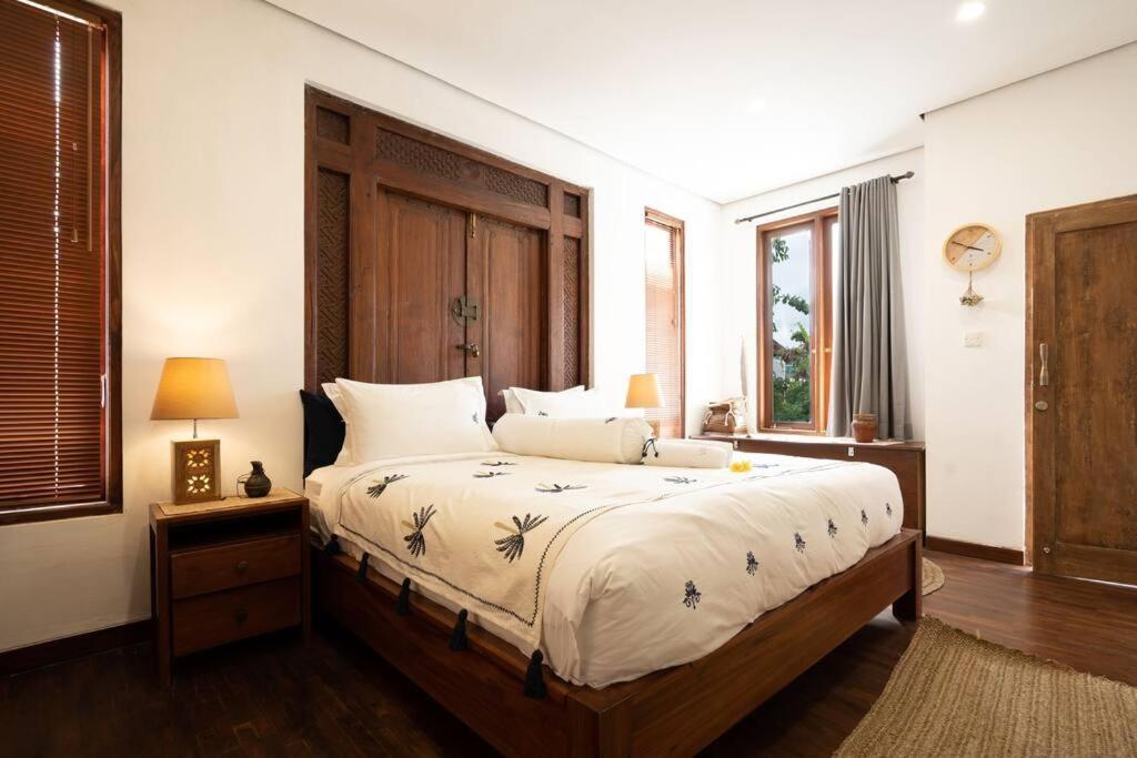 Villa Kainara 2 - Cozy In Center Of Seminyak